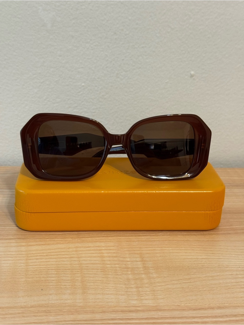Zerezes Women's Oversized Square Sunglasses - Brown